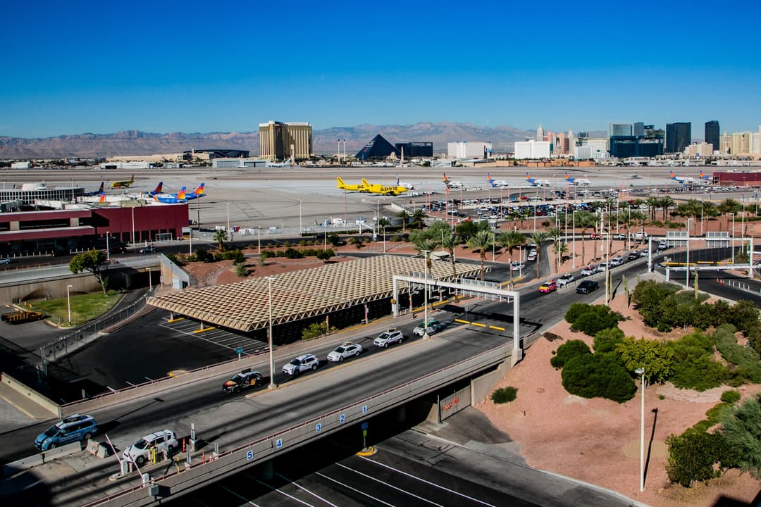 Strip View w T1 TaxiLane-01